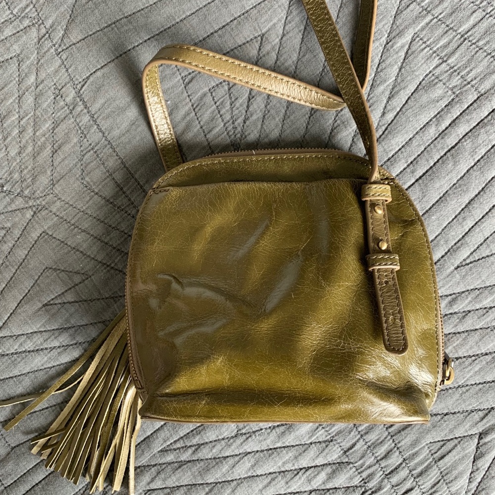 Nash Leather Crossbody Bag - Hobo